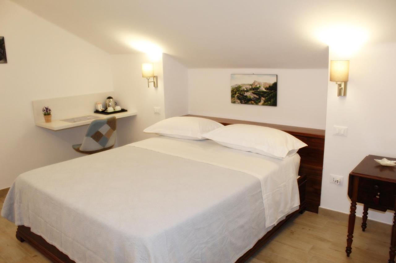 De Ruschi Bed & Breakfast